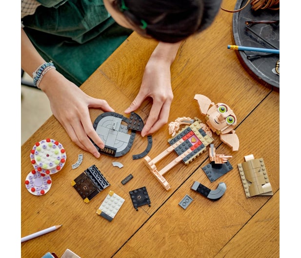 LEGO Harry Potter™ 76421 Skrzat domowy Zgredek™ - 1144513 - zdjęcie 13